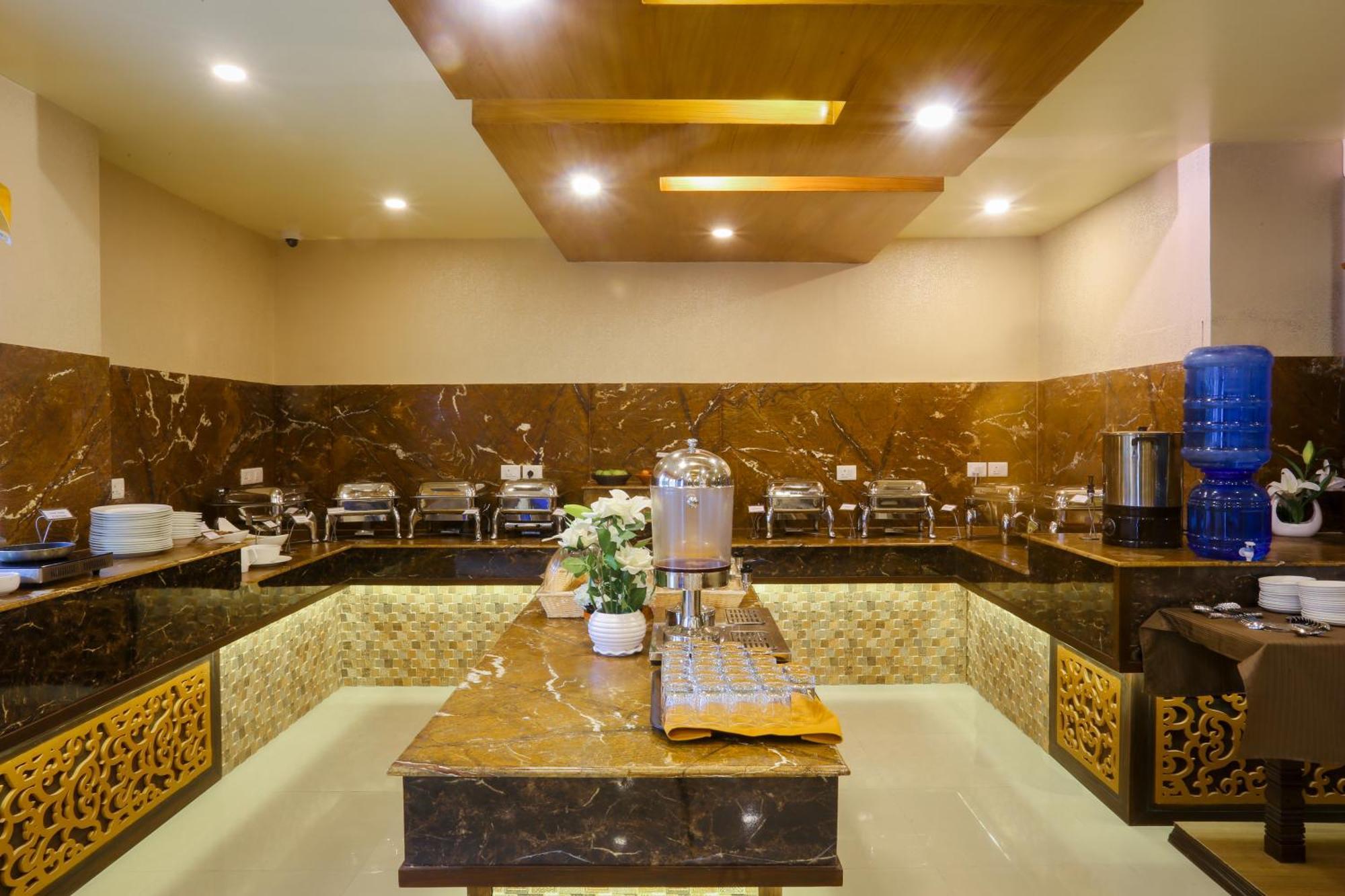 Yatri Suites&Spa Kathmandu Bagian luar foto