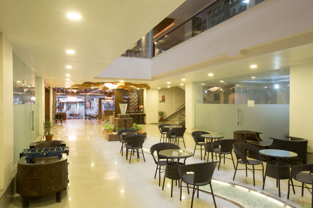 Yatri Suites&Spa Kathmandu Bagian luar foto