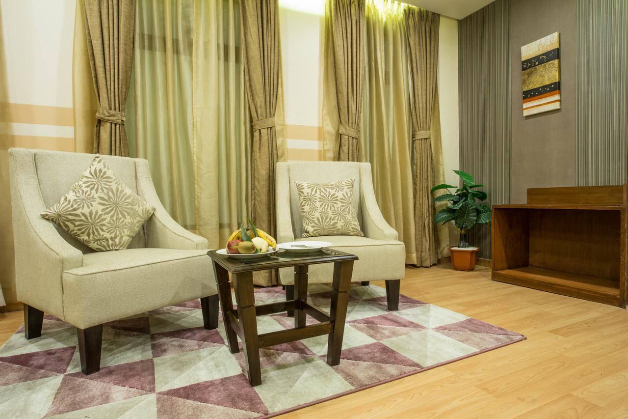 Yatri Suites&Spa Kathmandu Bagian luar foto