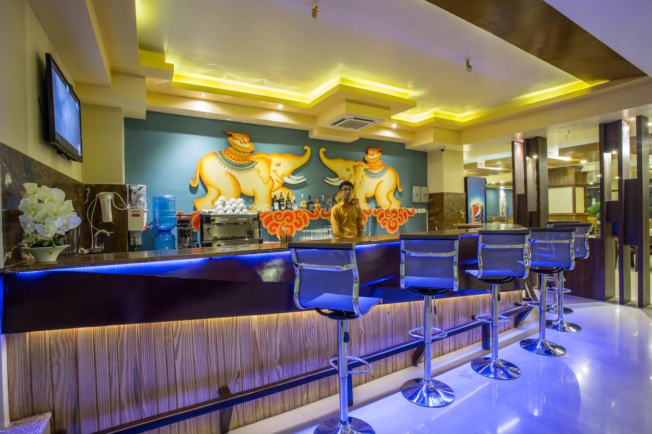Yatri Suites&Spa Kathmandu Bagian luar foto