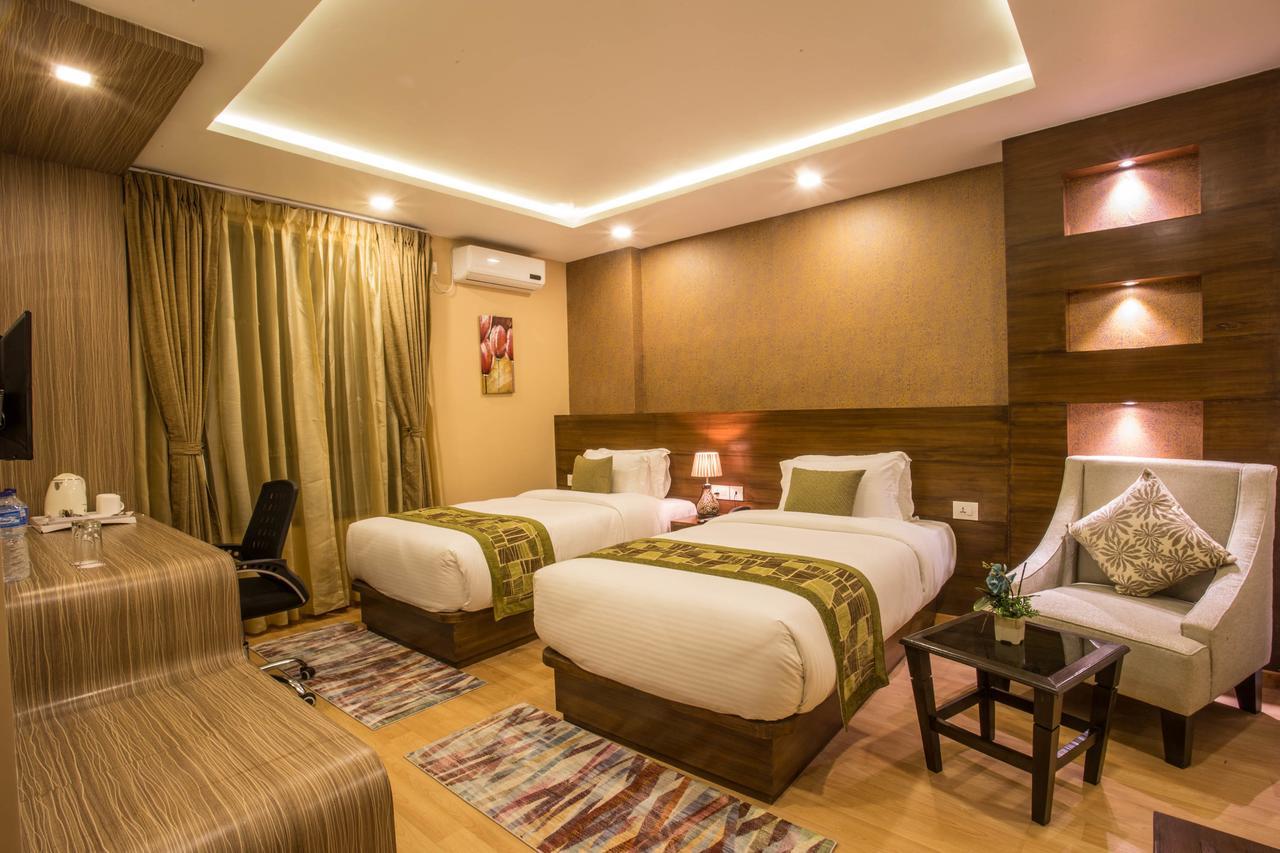 Yatri Suites&Spa Kathmandu Bagian luar foto