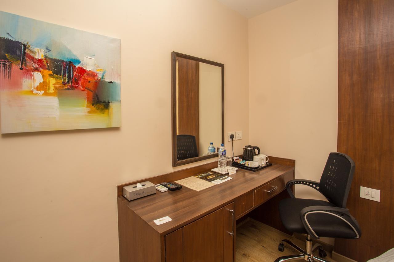 Yatri Suites&Spa Kathmandu Bagian luar foto