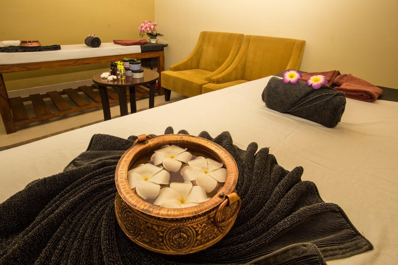 Yatri Suites&Spa Kathmandu Bagian luar foto