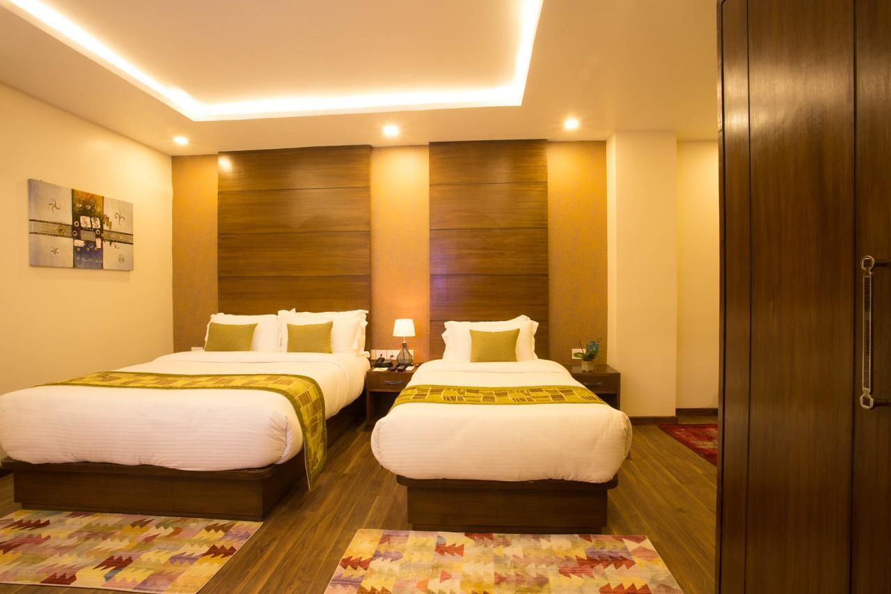 Yatri Suites&Spa Kathmandu Bagian luar foto