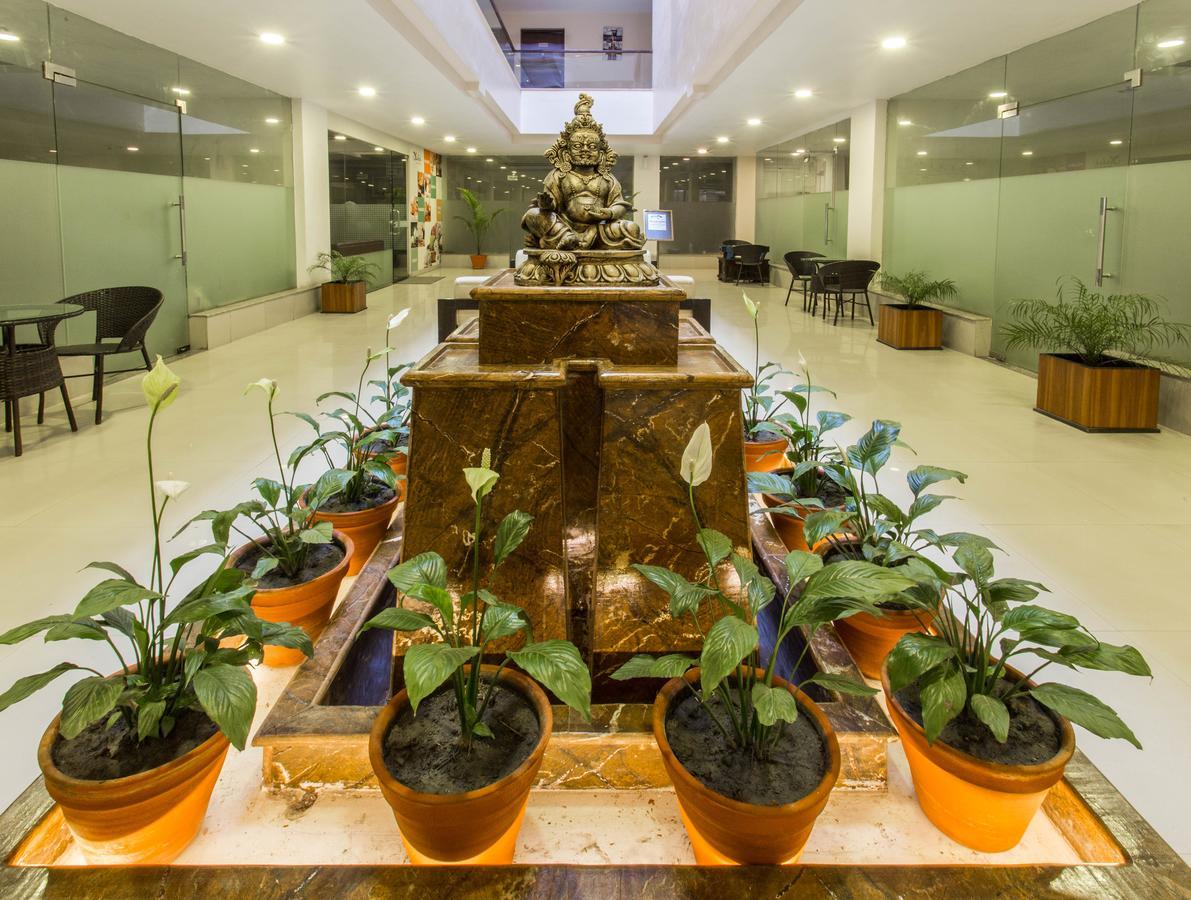 Yatri Suites&Spa Kathmandu Bagian luar foto
